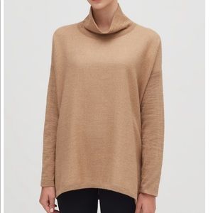 Cuyana Turtleneck Sweater - Camel